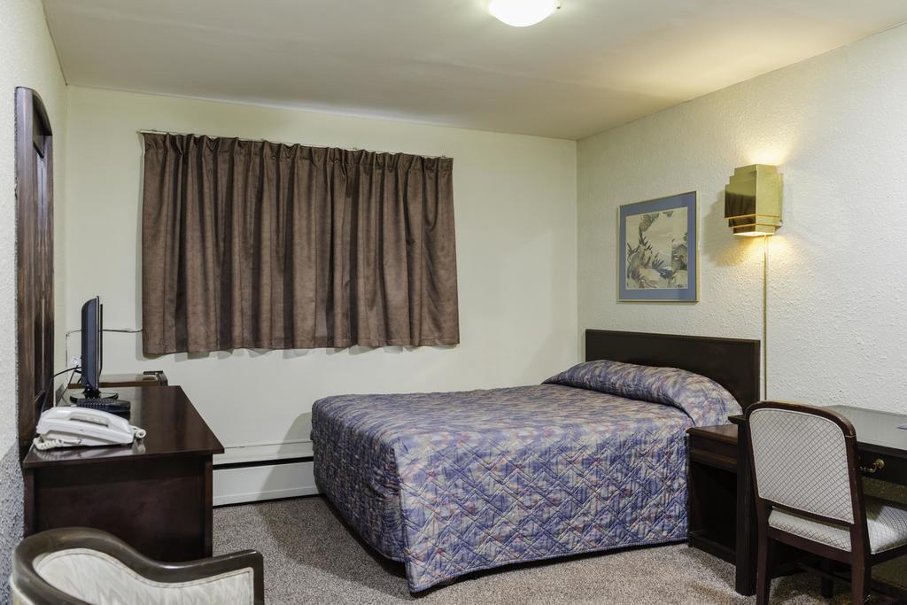 וויניפג The Cavalier Inn חדר תמונה
